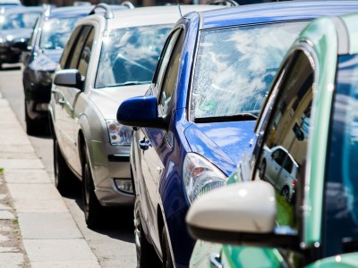 Open Your Car Windows Instead of Using the Air Conditioning