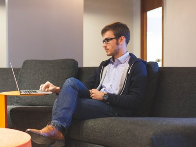 Êtes-vous heureux(se) au travail?
