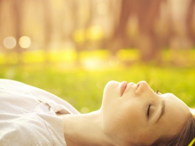 Faire moins pour être plus heureux ou heureuse