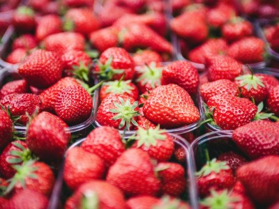 Remplacer les sucreries par des fruits